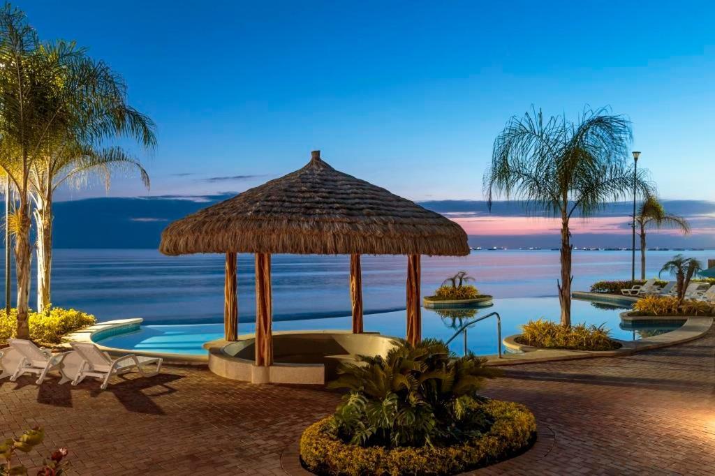 Torre Oceanica En - Ecuador Apartamento *